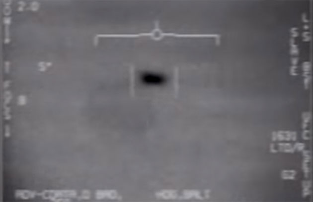 Standbild aus dem „Tic-Tac-UFO“-Video. Copyright: Department of Defense/Department of Defense / U.S. Navy