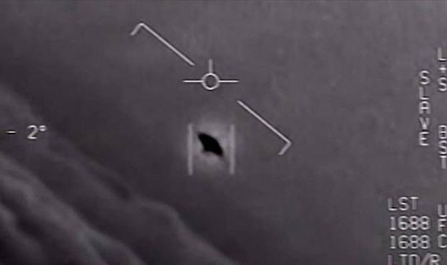 Symbolbild: Standbild aus einer Videoaufzeichnungen eines Navy-Kampfjets. Copyright: US Pentagon / Navy