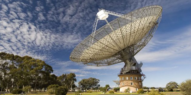 Das Parkes-Radioteleskop. Copyright: CSIRO/Wikipedia, CC BY-SA
