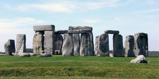 Blick auf den Steinkreis von Stonehenge. Copyright: Operarius (via WikimediaCommons) / CC BY 3.0