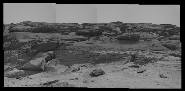 Mosaik anhand ausgewählter Aufnahmen der Bilderserie des Mars-Rovers „Curiosity“ vom „2022-05-07“. Copyright: NASA/JPL-Caltech/MSSS / grenzwissenschaft-aktuell.de
