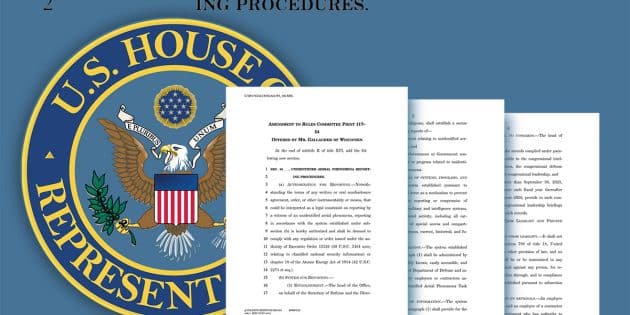 Beispielseiten des Entwurtftextes vor dem Hintergrund des Siegesl des US-Repräsentantenhauses. Copyright: US Gov. (bearb. grewi.de)