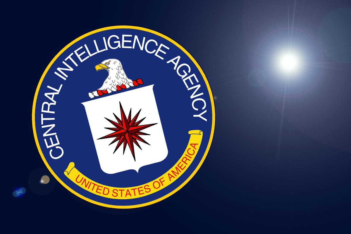 Anonyme Quellen: Geheimes CIA-Büro soll mindestens 9 UFOs geborgen haben
