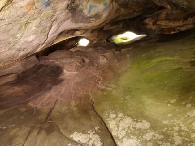 Blick in die Höhle Ségognole 3 mit dem zur Landschaftskarte gestalteten Höhlenboden. Copyright: Dr. Médard Thiry