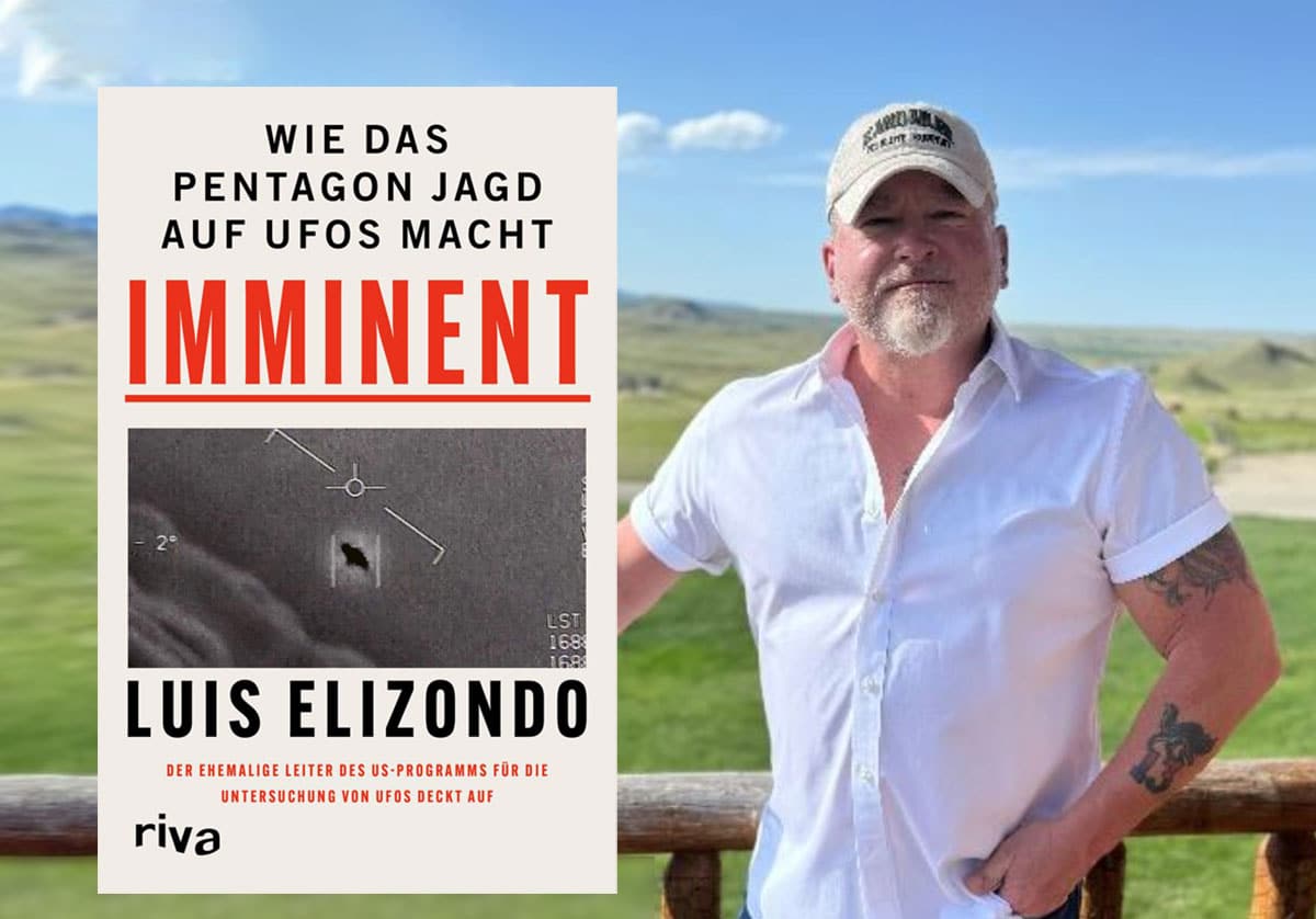 Luis Elizondo mit dem Titel der deutschsprachigen Übersetzung seines US-Bestsellers „Imminent“.Copyright: riva Verlag / L. Elizondo